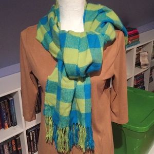 AE blanket scarf